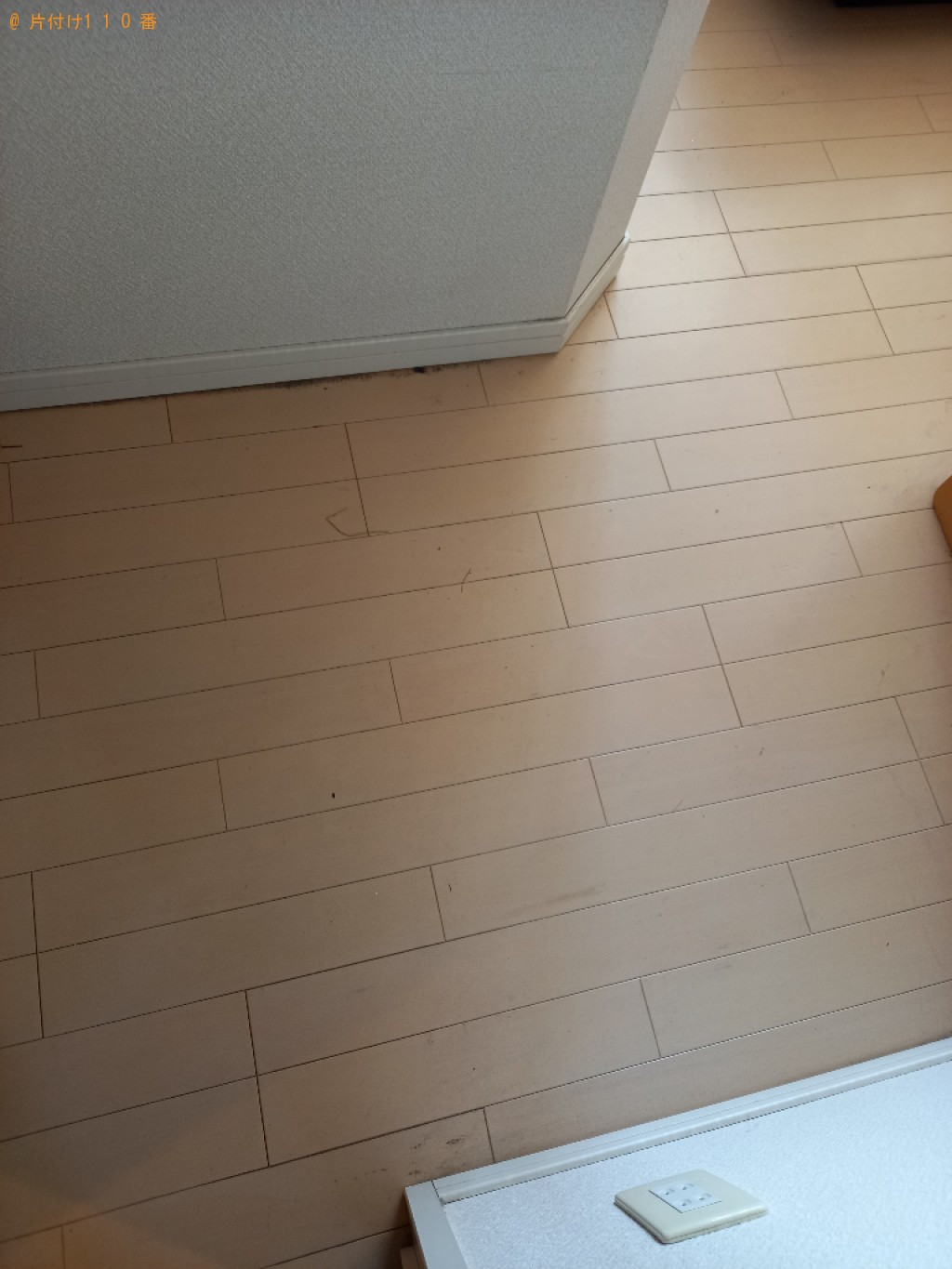 マットレス付きシングルベッド、洗濯機、プランター、雑貨等の回収