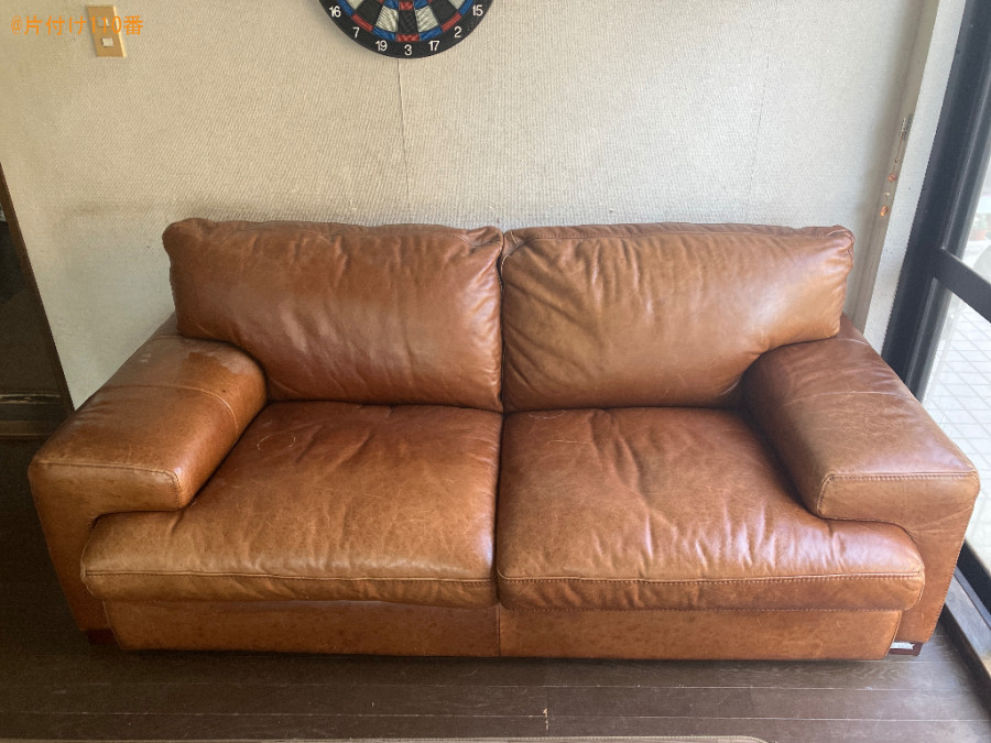 【太田市藪塚町】四人掛けソファーの回収と3人掛けの移動作業ご依頼